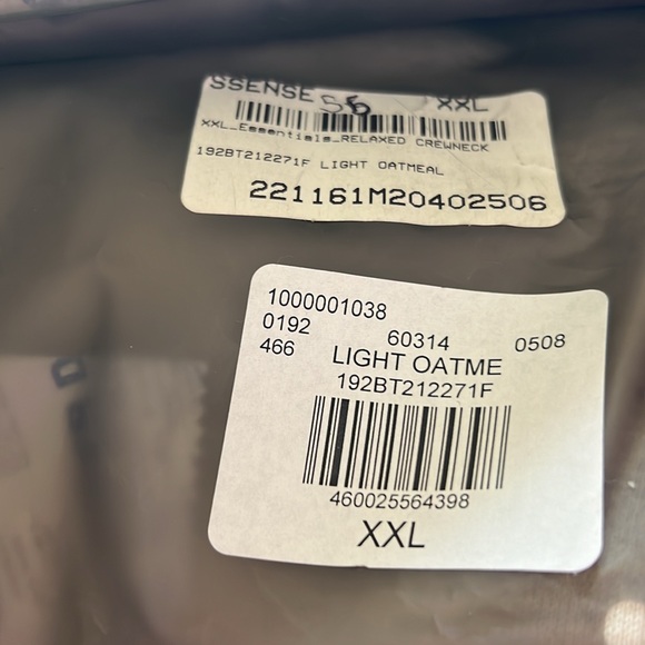 BNWT Men’s FEAR OF GOD ESSENTIALS Light Oatmeal Relaxed Sweatshirt XXS. XL & XXL - Picture 9 of 9